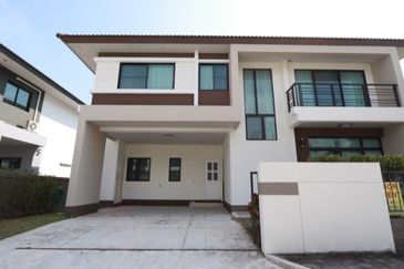 Acacia Seremban 2