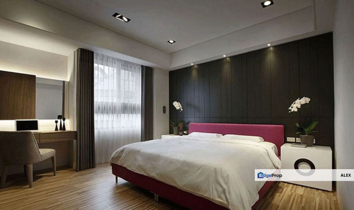 Rebate 20%+Cash Back 80k 2-Sty Freehold Superlink, Selangor, Sepang