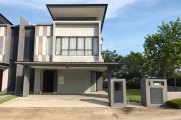 Bandar Baru Salak Tinggi