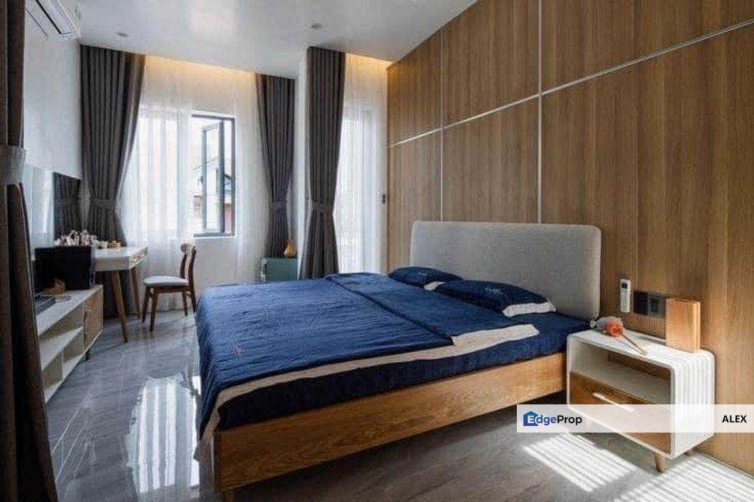 [Bumi Lot] Bulanan Bayar RM1.9K Freehold, Selangor, Sepang