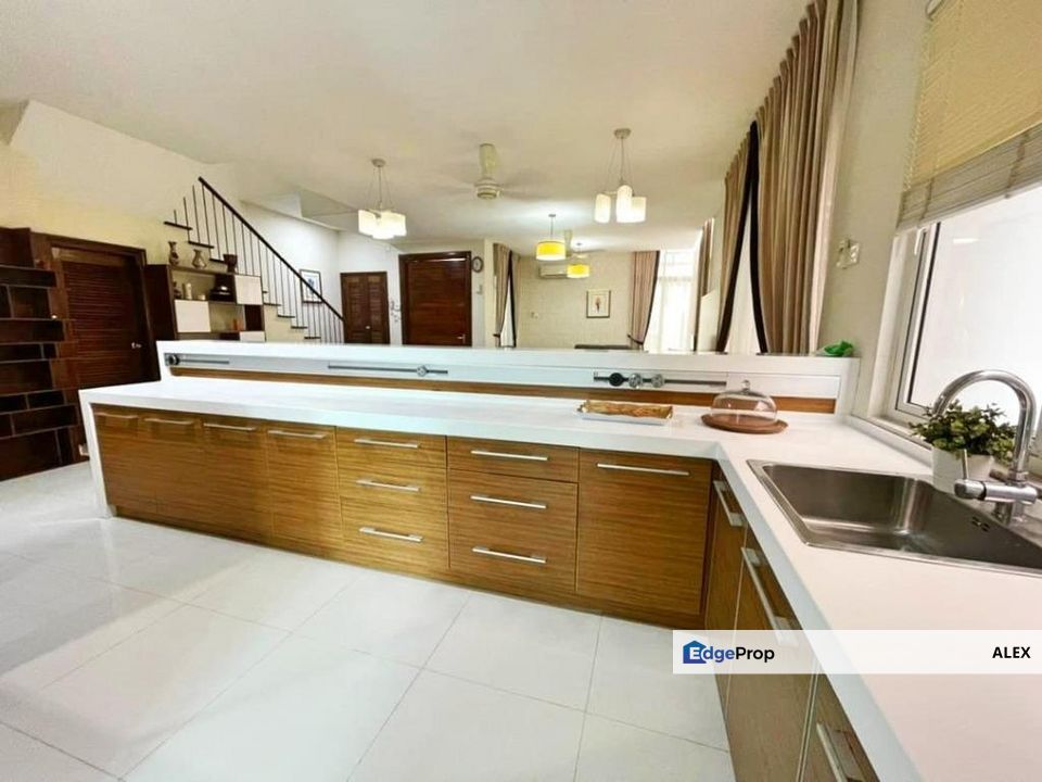 [Cash Back 30k] 24x75 2Sty Freehold Near Nilai, Negeri Sembilan, Nilai