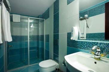 Jalan Dengkil Aman 5