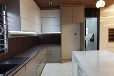 Taman Bunga Raya, Sepang