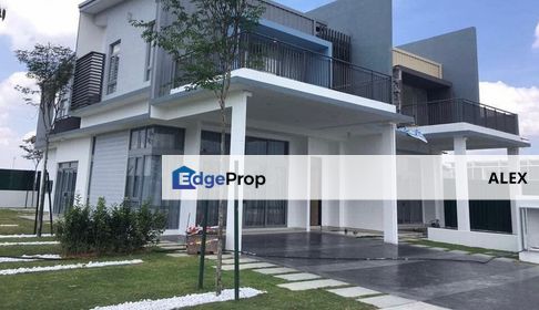 [MCO SPECIAL PROMO + Save Rm100k ] Double Storey 22x75 FREEHOLD ZERO DOWNPAYMENT [Nearby Puchong], Selangor, Puchong