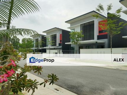 [Full Loan 0% Downpayment] 2-storey 22x70 Nr KLIA, Selangor, Sepang