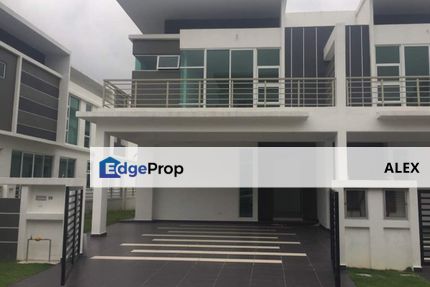 Near Klia HILLTOP FREEHOLD HOUSE NON FACING NEAR MALL, Selangor, Sepang