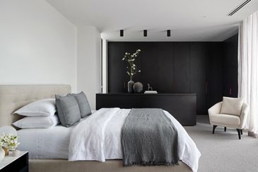 Anika @ Bandar Ainsdale