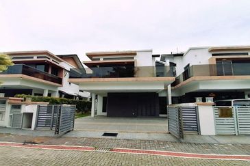 Bandar Mahkota Banting (Brooklands)