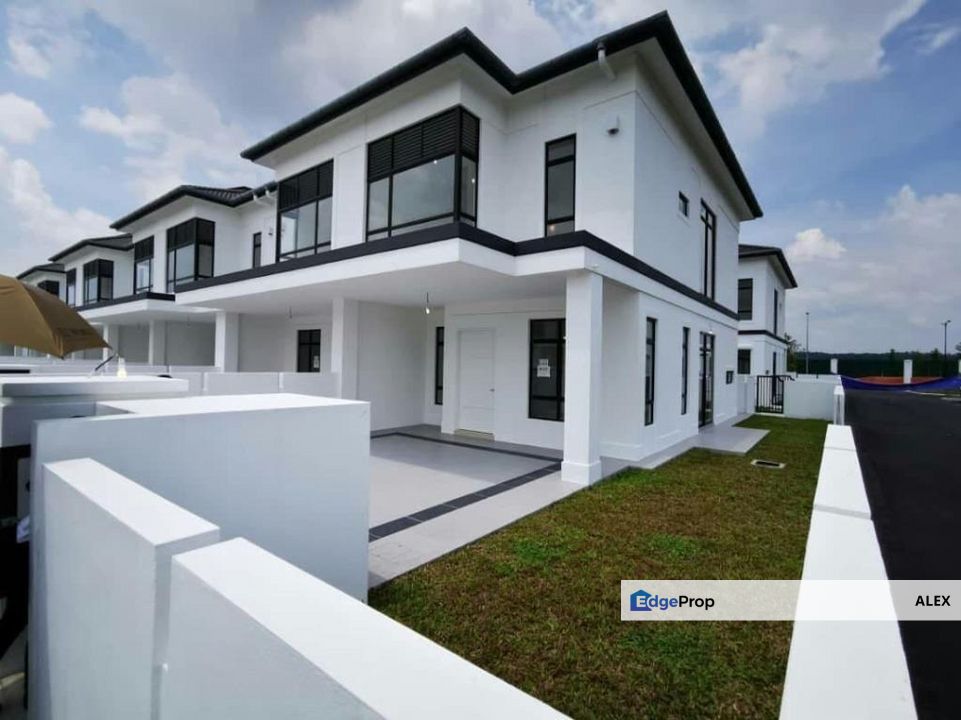 Bumi MonthlyOnly RM1.6K! 2Storey 26x85 Full Loan, Negeri Sembilan, Seremban
