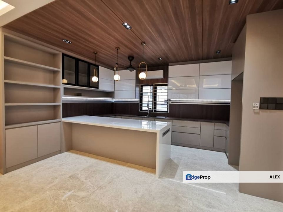 Bumi MonthlyOnly RM1.6K! 2Storey 26x85 Full Loan, Negeri Sembilan, Seremban