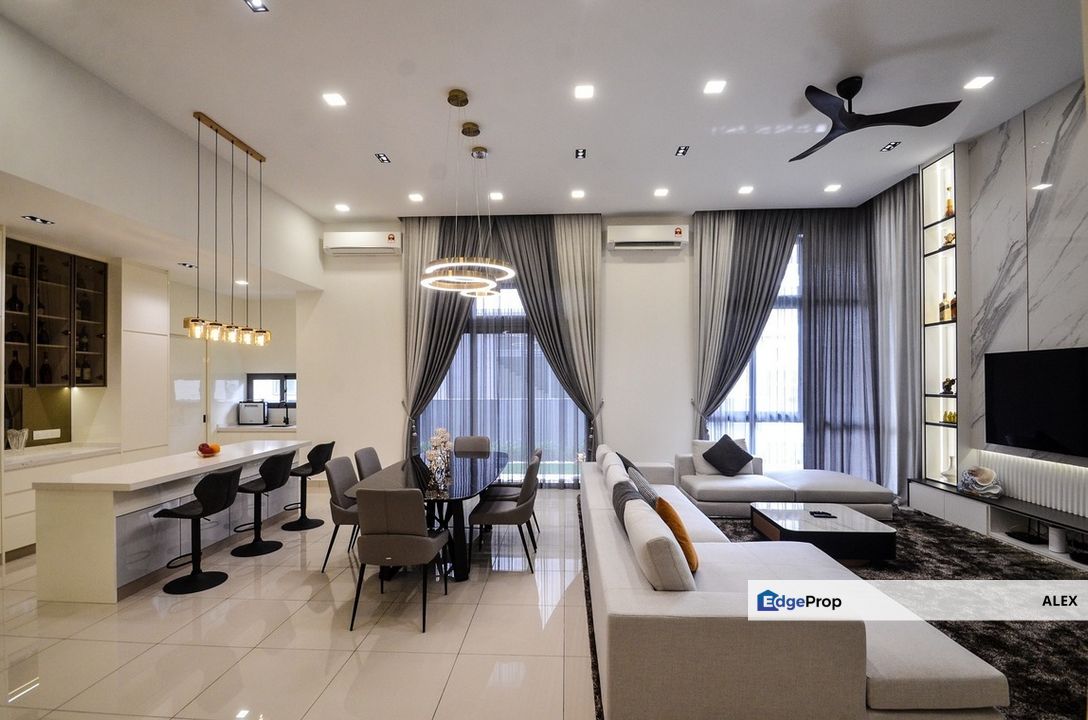 Bumi Lot MonthlyOnly RM1.6K! 2Storey 26x85 Full Loan , Negeri Sembilan, Seremban