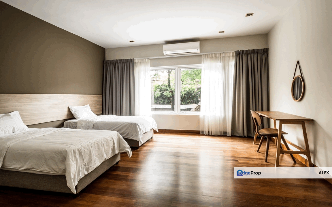 BULANAN RM1.8K Shj 32x85 2 Storey Terrace Free HOC - Bumi Lot, Selangor, Sepang