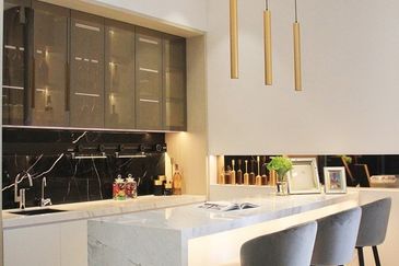 Taman Bunga Raya, Sepang