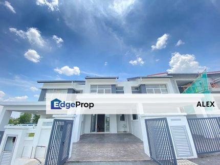 Kajang-[Bumi Lot] Bulanan Bayar RM1.9K Freehold , Selangor, Kajang
