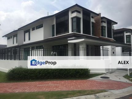 [Full Loan] Double Storey 28x80Free HOC Gate&Guard, Selangor, Seri Kembangan