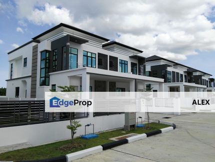 Seri Kembangan Bumi MonthlyOnly RM2K! 2Storey 22x80 Super Link Full Loan, Selangor, Seri Kembangan