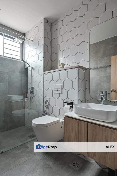 Bumi [Monthly Only RM1.8K] 26x80 2Storey Free HOC, Negeri Sembilan, Nilai