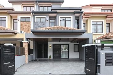 BANDAR ENSTEK (CENDRAWASIH)