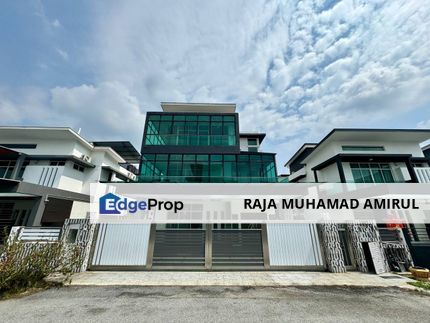 Triple Storey Bungalow Ivory Height Bandar Country Homes Rawang, Selangor, Rawang