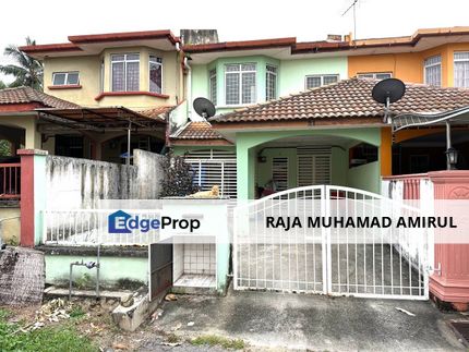 Double Storey Terrace Taman Mawar Bandar Baru Salak Tinggi, Selangor, Sepang