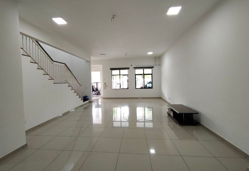 Cradleton @ Eco Majestic