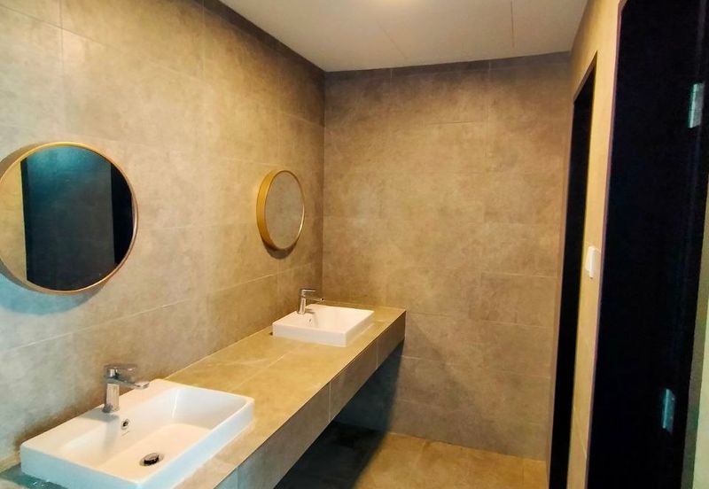 Whitten Eco Majestic