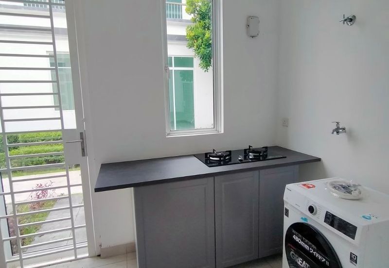 Merrydale @ Eco Majestic