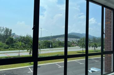 Baris Place @ Setia Mayuri