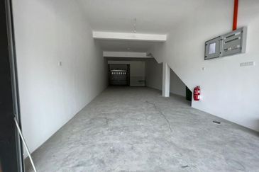 Baris Place @ Setia Mayuri