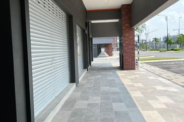 Baris Place @ Setia Mayuri