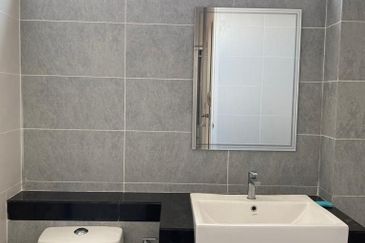 Cradleton @ Eco Majestic