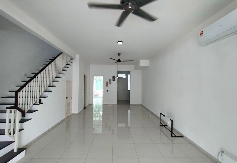 Merrydale @ Eco Majestic