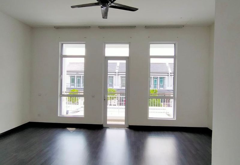 Merrydale @ Eco Majestic