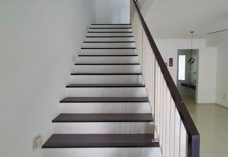 Merrydale @ Eco Majestic