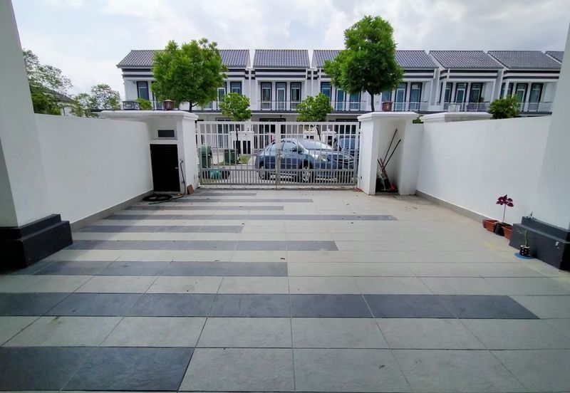 Merrydale @ Eco Majestic