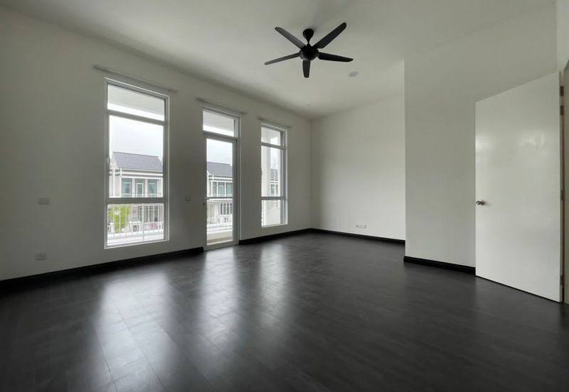 Merrydale @ Eco Majestic