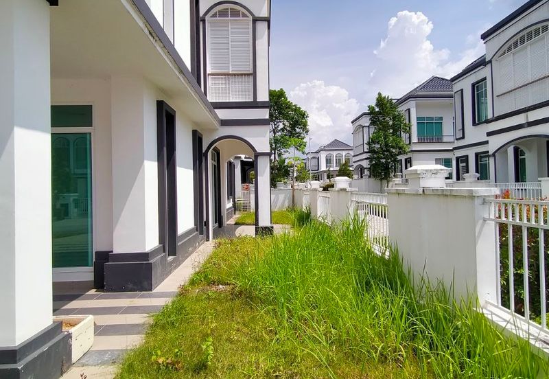 Merrydale @ Eco Majestic