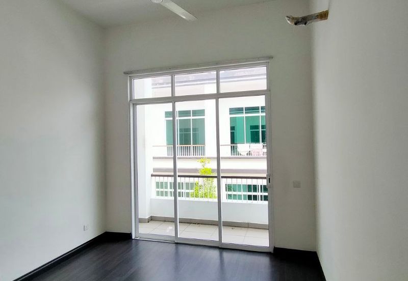 Merrydale @ Eco Majestic