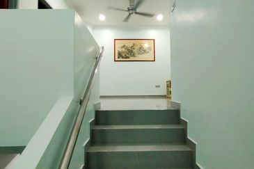 SL 2, Bandar Sungai Long