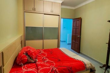 SL 2, Bandar Sungai Long