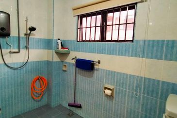 SL 2, Bandar Sungai Long