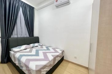 𝐓𝐡𝐞 𝐂𝐫𝐮𝐢𝐬𝐞 𝐂𝐨𝐧𝐝𝐨, 𝐁𝐚𝐧𝐝𝐚𝐫 𝐏𝐮𝐭𝐞𝐫𝐢 𝐏𝐮𝐜𝐡𝐨𝐧𝐠 𝐅𝐨𝐫 𝐑𝐞𝐧𝐭