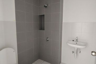 Hazelton @ Eco Forest 3