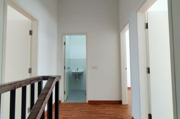 Hazelton @ Eco Forest 3