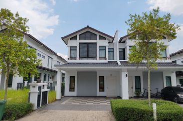 Tenderfields @ Eco Majestic