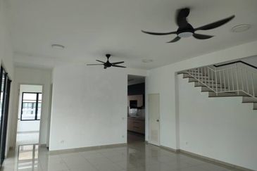 Cradleton @ Eco Majestic