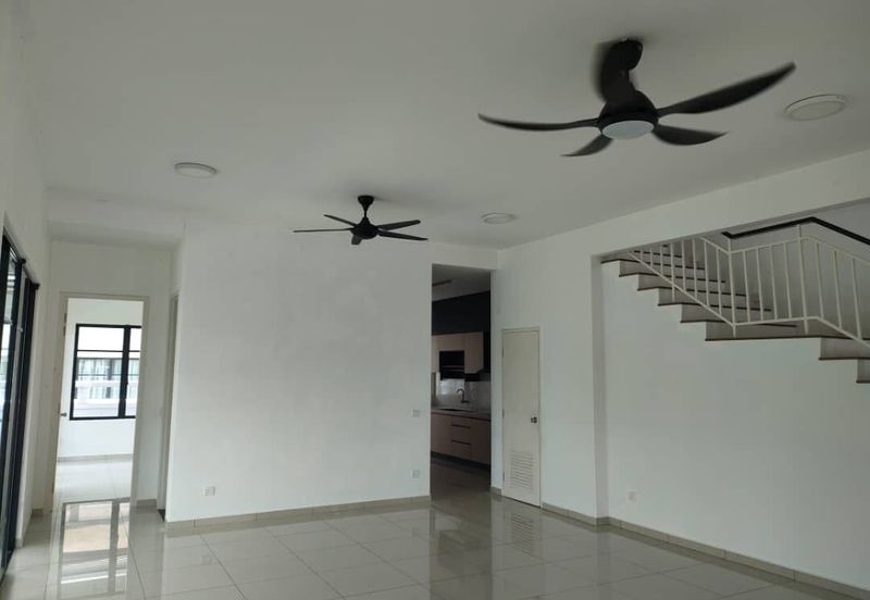 Cradleton @ Eco Majestic