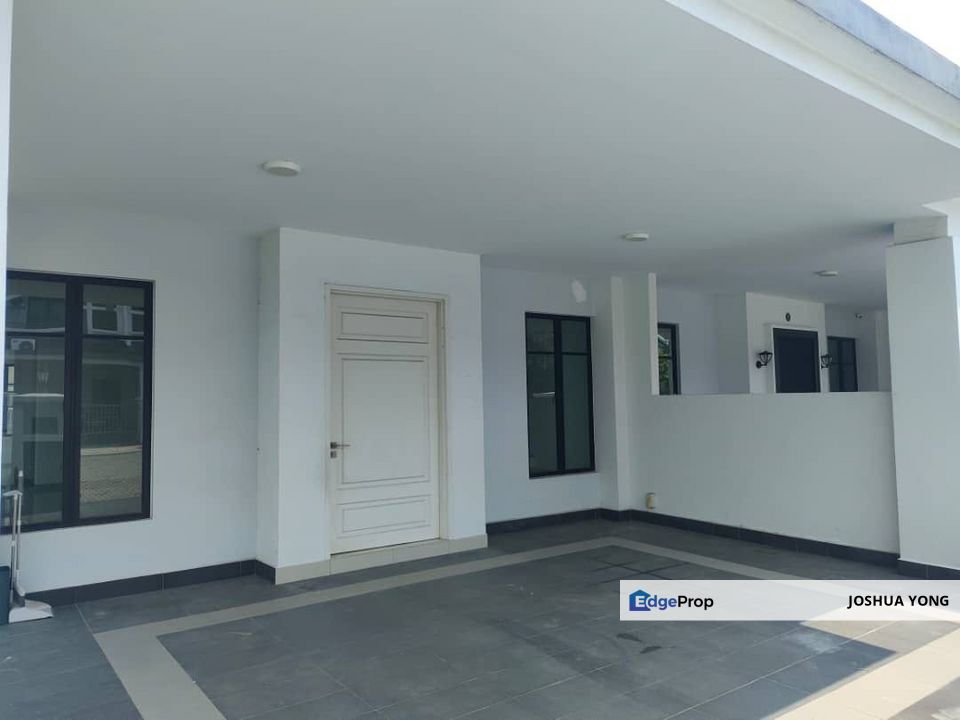 𝐂𝐫𝐚𝐝𝐥𝐞𝐭𝐨𝐧 𝐄𝐜𝐨 𝐌𝐚𝐣𝐞𝐬𝐭𝐢𝐜,𝐒𝐞𝐦𝐞𝐧𝐲𝐢𝐡 @ 𝐂𝐨𝐫𝐧𝐞𝐫 𝐮𝐧𝐢𝐭 𝐰𝐢𝐭𝐡 𝐋𝐚𝐫𝐠𝐞𝐬𝐭 𝐋𝐚𝐧𝐝 𝐟𝐨𝐫 𝐑𝐞𝐧𝐭, Selangor, Semenyih