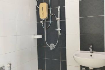 Cradleton @ Eco Majestic