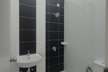 Cradleton @ Eco Majestic